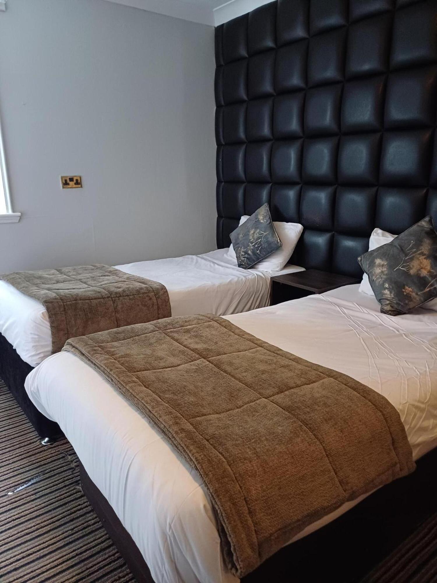 Kings Park Hotel Glasgow Oda fotoğraf