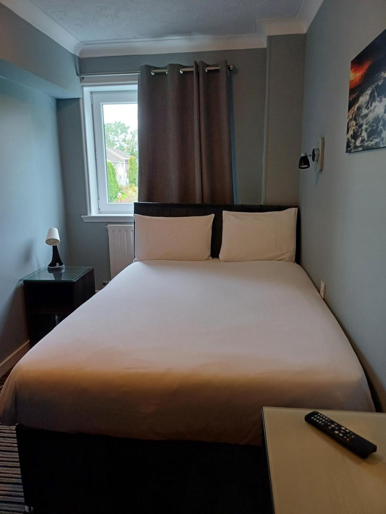 Kings Park Hotel Glasgow Oda fotoğraf