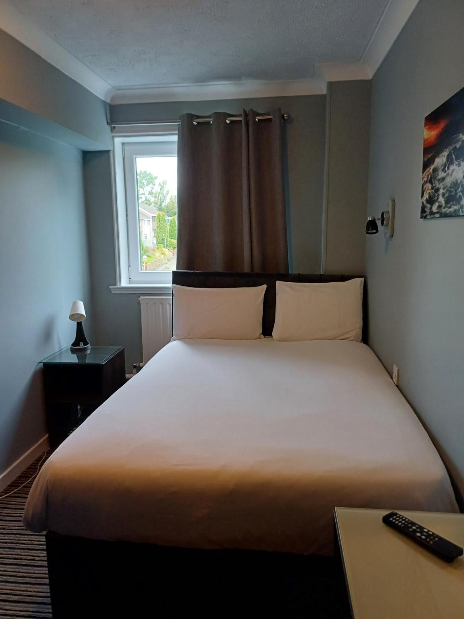 Kings Park Hotel Glasgow Oda fotoğraf